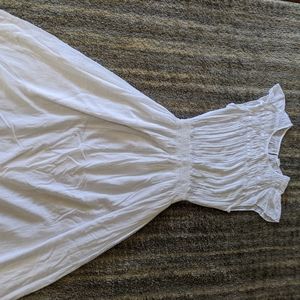 Gap clip dot midi dress